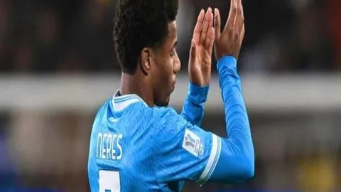 国足新帅扬帆起航：本土精英领航，国际智谋携手，实战与深造并行！